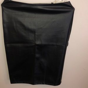 Black faux leather black pencil skirt